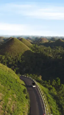 Choccolate hills 🍫🇵🇭 #choccolate #hills #choccolatehills #bohol #philippines🇵🇭 #video #drone #dji @PHILIPPINES @Philippine STAR 