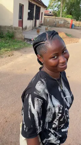 CUBEHAIR ❤️ #neat #hairlovers😘♥️ #uniquehairstyles #xpression #neathair #stitches #feedinbraids #abeokutahairstylist 