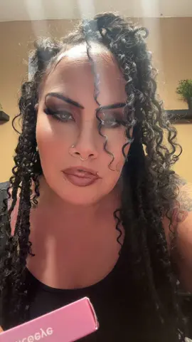 @Unicoeye i love yhe color and price  #unicoeye #influencers #mominfluencerlife #mominfluencer #momin_fam #entertainment #lifestyleblogger #havingfun #havingfunatwork #selflove #selflovejourney #enjoy #viralvideo #mom #trendy #trendy #MomsofTikTok #momtok #momlife #makeup #momfriends #wife #contactlenses #contacts #contactlens #eye #eyes #coloreyes 