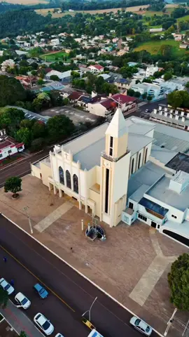 ⛪️ Paróquia Nossa Senhora da Luz, em Nonoai-RS, santuário dos Beatos Manoel e Adílio, que recebe a romaria anual com milhares de devotos. #djimini4pro #igreja #paroquia #pôrdosol #delta4 #imagemaerea #dronevideo 