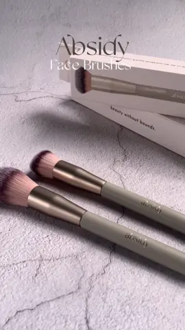 introducing the new absidy face brushes! 🤍 Round Blending Face Brush 🤍 Tapered Setting Face Brush get yours now! 🛒 #absidybeauty #fyp #TikTokShopFUNPayday 