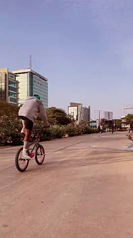 #vairal #artis #fyp #tiktok #tiktolkviral #viral #v#m #viralvideo #trending #sonice #bikelife #foryoupage #foryoupageofficiall #fyppopppppppppppppppppppppp #viralgo #goviraltiktok #goviral #trendingsong@sugarranking_bmx @misisojoegime.comm @Son oF BiKE @Ghana Bike @Mama ba Max🙏❤️👌 
