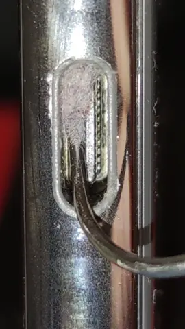 Cleaning Samsung charging Port #cleaningiphone #macro #waitforit #satisfyingvideo #asmr #cleaningtechnology 