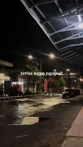 Wes ngerti kan pemenange  #fypシ #lirikvideo #liriklagu #lirikjawa #liriklagujawa #jawapride #templatelirik #overlaylirik #CapCut #trend #xyzbca 