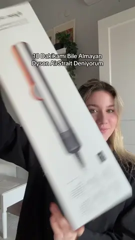 son zamanlarda saçlarıma gelen iltifatların sahibi budur, beklentimin çok üstünde inanılmaz beğendim #fyp #dysonairstrait 