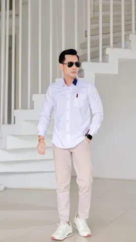 Koleksi terbaru dari Lowkey nih langsung gas Checkout 🔥🔥 #RamadanEkstraSeru #belilokal #kemejapria #kemejaslimfit 