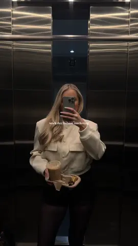 work day ✨ #fashionmarketing #worktok 