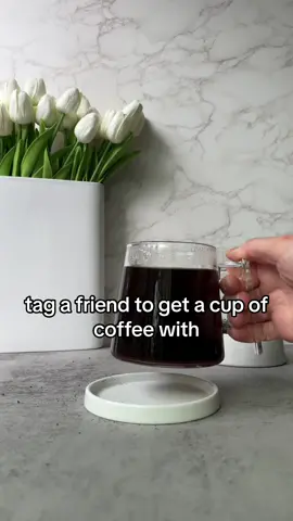 I know you all have seen this coffee pour over kit but hear me out this is super great especially if you don’t wanna have to buy paper filters ever again I remember when I first saw the mug on social media and I’ve always wanted it. It’s super cute and it looks great on the counter and I’ve been lucky enough to be able to get this whole kit +3 little cute, espresso mugs my friend that’s been staying over my place has been using this poor kid every single day, and he even had to look it up himself, and was considering buying one from himself when he moves out, this is such a good way to make coffee and also add a little glam to your countertop. Say goodbye to your paper filters because you won’t be needing them anymore.  