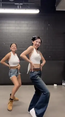 Fancamlerimi kendi kanalınızda paylaşmayın || nayeon fancam // nayeon dance fancam #blimy_chocolate #nayeon #fancam #rosekittyw0 #fypシ 