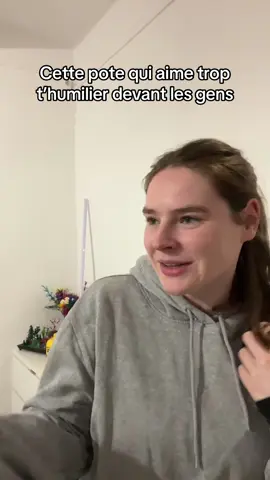 Mais nan mais c’est pas méchant c’est juste trop drôle  (éloignez vous de ces personnes ❤️) inspi: @hannah montoya 