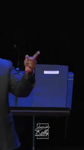 Feliz Sábado!!🌄 Recuerda esta promesa. 🙏🏻🤍 . . #JuniorKellyMarchena #DiosTeAma #Comparte #Bendice #FelizSabado #musicacristiana #jesuschrist #fypシ゚ 