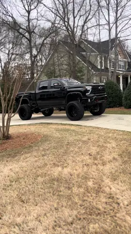 😮‍💨😮‍💨😮‍💨 @Brett Rudow #f #fyp #fypage #foryoupage #viralvideo #trendingsong #trendingvideo #truckguysoftiktok #trucktok #chevy #chevy2500hd #chevysilverado2500hd #chevysilverado2500hdzr2 #2500hdzr2 #cognitosuspension #cognitomotorsports #liftedtrucks #liftedtruck #zr2 #blackedout #calioffroadwheels #nittotires #ridgegrapplers #farfromstock 