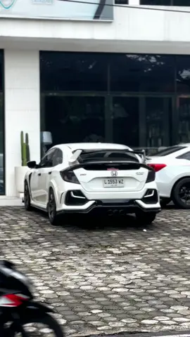 Old or New? #brioturbo #civicsatya #civicturbo #civicturbonesia #civicturboindonesia #civicindonesia #civicfk4 #civicturbohatchback #civicfc1 #civicturbosedan #civictyper 