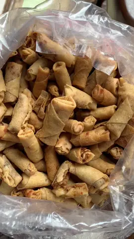 Enak banget renyah juga sumpiah udang nya beli 2 paket gratis ongkir #sumpiahudang #sumpiah #sumpia #snack #viral #ramadanextraseru #fyp #food 