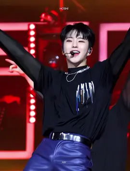 Make up look làm chao đảo Horangdan ngày ấy 🥹🧎🏻‍♀️ (cre vid. H H) #hoshi #seventeen #fancam #weversecon #leftandright #호시 #세븐틴 #직캠 #입덕 #kfancam #dance #워버스콘 #왼쪽 #오른쪽 #readytolove #rockwithyou 