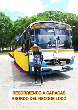 Los autobuses marca Mercedes Benz 0-317, del año 1965 - 1976, los llamados Recoge Locos , San Ruperto , La Circunvalación , dependiendo de la ruta que ofrecían , San José, Hospital Vargas, la avenida Baralt, Quinta Crespo, La Planta, El Valle;Fuerzas Armadas, La Hoyada, El Cementerio; El CCT ,La Pastora , La Guaira , un sin fín de destinos , donde podías recorrer Caracas de Norte a Sur , del Este al Oste.  El 0-317 es un modelo de autobús urbano e interurbano que la marca Mercedes Benz produjo entre 1957 y 1972, pero que se ensambló fuera de Alemania hasta el año 1976. “Entre 1965 y 1966 la compañía Mercedes Benz autorizó a Sotelo & Ariño para ensamblar el extra urbano 0-302, y el 0-317 desde 1968 hasta 1972, cuando inició operaciones en Anzoátegui”, refiere un hilo sobre el Mercedes Benz 0-317 publicado por la cuenta de Twitter @GfdeVenezuela. “Los modelos previos del 0-317 disponían de un metro menos de longitud a pesar de ser el mismo chasis. Incluso, los Mercedes Benz 0-317 de puerta central como los de Expresos Catia La Mar eran un poco más largos, los cuales pasaron luego a otras rutas como Magallanes-Chacaíto. En general, casi todos los modelos previos a 1972 se homologaron al estándar local de Mercedes Benz”, dice la publicación de la red social. Lineas de transporte que aún , que vemos rodar por algunas avenidas de la ciudad, específicamente la ruta Los Magallanes de Catia /Chacaito , y que se conocen popularmente como “recoge locos”, porque los choferes accedían a darle la cola a indigentes y borrachitos sin dinero con la condición de que saltaran por encima del torniquete trasero, según el hilo sobre el Mercedes Benz 0-317, han sido de los transportes colectivos de Caracas más duraderos de los últimos tiempos. Más de cuarenta años tienen recorriendo nuestras calles, subiendo y bajando pasajeros, ayudándolos a llegar hasta sus trabajos y hogares. “ Una verdadera reliquia histórica de nuestro país , que hemos seleccionado para hacer un Recorrido por los lugares emblemáticos de Caracas , para conocer , recodar y amar los nuestro.