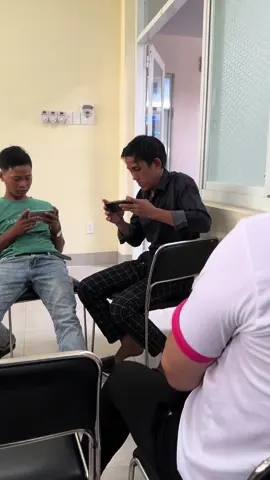 Combat quá rồi 😂#xuhuongtiktok #xuhuong #hàihướcvuinhộn #game #liênquânmobile 