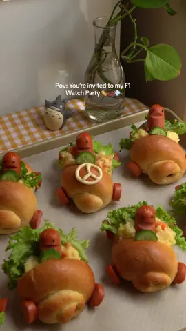Pretty please @AusGP i just wanna make yuki a breadbull sandwich 🥹🫶🏻 #f1 #ausgp #yukitsunoda 