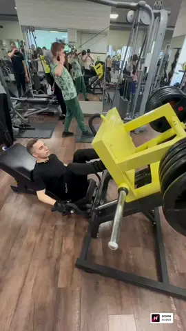 #GymTok #shumenbulgaria🇧🇬 #240kg #240kglegpress #legpress #fyyyyyyyyyyyyyyyy #kesfetbeniöneçıkart #bulgaria #fy #fypシ゚viral #fyppppppppppppppppppppppp #flex #gymzone #gym #GYM #fy #fypシ #foryourpage #kesfetbeniöneçıkart #kesfetteyiz #fr #beniöneçıkart #oneçıkar 