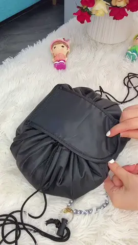 Portable Makeup Bag #makeupbag #makeup #makeuphacks #makeupbagorganization #madebymitchell #uk 