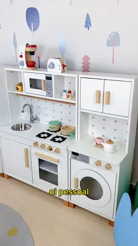 Tourzinho pela nossa cozinha 🧡 #fyp #kids #cozinhainfantil 