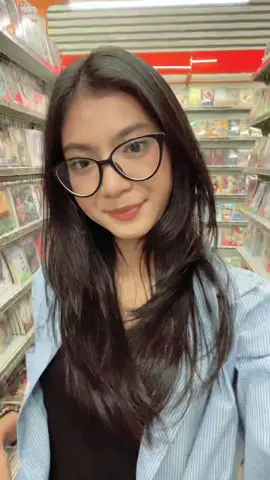 alexa dari planet tangerang😽