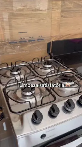 Foi só um desabafo 😅 . . . #fy #foryou #limpezasatisfatoria #limpezafogao #rotinadecasa #donadecasa #organização #rotina #audioviral 
