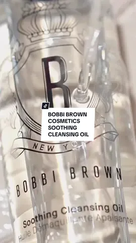 #bbpartner The @Bobbi Brown Soothing Cleansing Oil is a must have! It's so lightweight and melts off makeup easily. It leaves my skin so cleansed, hydrated, and refreshed! #bobbibrown #bobbibrowncosmetics #cleansingoil #waterproofmakeup #cleanser #skincare  #closeupskincare #beautycontentcreator #productphotography #beautyugc #ugcbeauty #glowyskin 