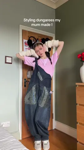 Styling dungarees my mum made! 💗⭐️✨🪷🌷 #denimdungarees #dungarees #babypink #kuromi #outfitinspo 