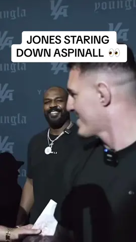 THAT LOOK 👀 #UFC #mma #jonjones #tomaspinall (via @Tom Aspinall)