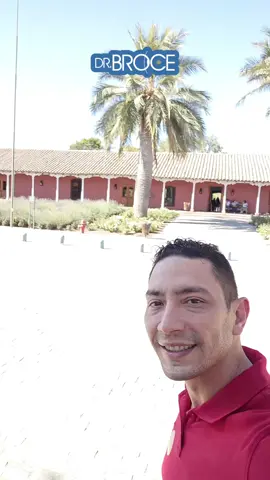 Hola me encuentro en Chile, en un congreso internacional, con la asociación latinoamericana de cirujanos de cataratas, segmento anterior y refractivo, uds saben siempre estamos en constante actualización. Y claro no podía desaprovechar la oportunidad de visitar el segundo viñedo más grande de Chile, Viñedo Santa Rita!!! Leo sus comentarios... #Vlog #oftalmologia #Chile #congreso #oftalmologo #actualizacionescontinuas #vino 