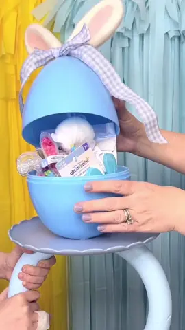 A clever alternative to the Easter Basket🤍🐰 @Natalie 🎈 Party, DIY & Craft #springvibes #easteregg #easterbasket #easterbasketideas 