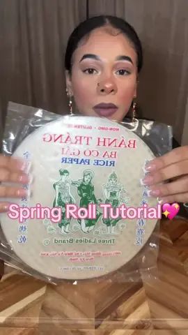 Buldak spring rolls tutorialll😍😍😍😍😍😍😍😍😍😍😍😍😍😍😍.     #buldak #buldakramen #buldaknoodles #tutorial #cheese #fypシ #fypage #fypシ゚viral #viral #viraltiktok @AaronMichelle🩷 @Buldakbabes 