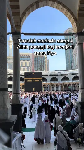 Allah SWT tidak akan menolak doa hamba-Nya waktu berdo'a sambil menadahkan tangan kepadaNya #fyp #fypシ #umroh2024 #mekkah #mekkah🕋🕋🕋 #mekkahalmukarammah 