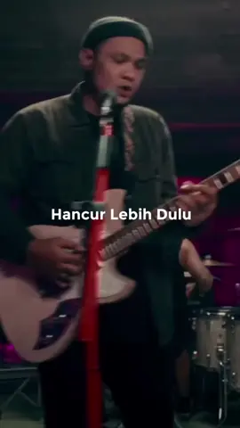Siapa nih yang relate banget sama nih lagu!! | Last Child - Hancur Lebih Dulu #hancurlebihdulu #lastchild #lastchilldduka #lastchildhancurlebihdulu #indomusikgalau #virgoun #musikviral #musikindo #fypシ 