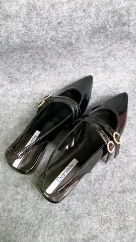 #sepatu #sepatuwanita #sepatuwanitamurah #sepatuwanitaimport #sepatuwanitakekinian #sepatuwanitaterbaru #sepatuwanitakoreanstyle #fypシ゚viral #fyppppppppppppppppppppppp 
