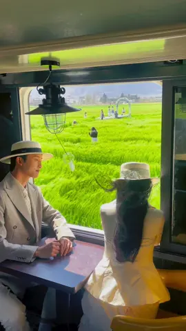 Địa điểm checkin siêu hot ở Đại Lý - HAVE A FIELD IN ERHAI LAKE 🌾 Có một cánh đồng lúa mì đầy gió ở Hồ Nhĩ Hải 🎑  📍我在洱海有块田 (search theo tiếng Trung mình ghi để đi thẳng đến cánh đồng lúa gió Đại Lý) 🎫 Vé: FREE (bạn cần gọi đồ uống khi chụp ảnh trên tàu) ✨ Tips: Nên đi buổi sáng và nhớ bôi kem chống nắng #ranhladi #ranhladichoi #travel #dulich #dulichtiktok #xuhuongtiktok #LearnOnTikTok #kinhnghiemdulich #fyp #fypシ #fypviral #xh #dulichtrungquoc #dulichtrungquoctutuc #didennoicogio #dailyvannam #chinatravel #chinatrip #dulichnuocngoai #điđếnnơicógió #huahongdau #luudiecphi #去有风的地方 #honhihai #我在洱海有块田 