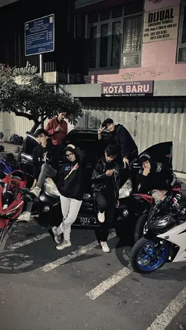 buat cewe sebutin kelakuan cowo yg bikin kalian risih! #bikersfakboy #outfithitam #bikersbadboy #ridersjember #quiinema #cbr #r15v3 #kytttcorse #fakboy #pangerancbr #badboy #masukberanda #sunmori #malang 