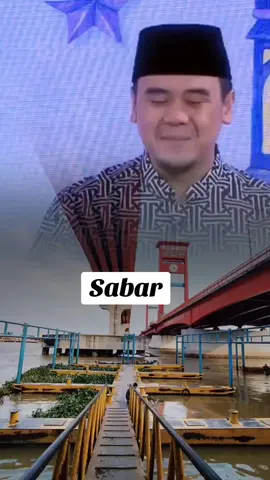 barang siapa yang merasakan rasa sakit dalam tubuhnya, kesedihan dalam hatinya dan dia sabar maka disaat itu Allah sedang menghapuskan dosa-dosanya, percayalah makin kita ridho makin kita sabar dengan ujian maka disaat itu ampunan Allah sedang dihadirkan untuk kita.  #ustadzhilmanfauji#sabar#ridho#nasehatislami#selfrimender#foryourpage 