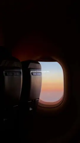 ❤️‍🔥  #lifeinyour20s #pinterestaesthetic #20something #lifeofatwentysomething #girlstravel #traveltiktok #girlsthings #gratitude 