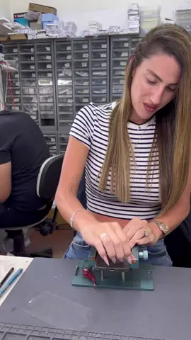 החלפת זכוכית iphone 13 pro max #iphone💅 #tamar2minutes 