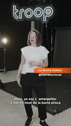 L’Amargeitor habla, opina y escribe de la pendejez infinita de la humanidad. Sobrevive a su intolerancia con carcajadas, a veces… Si quieres saber quién es la verdadera @Lamargeitor ponle play a La Burra Arisca. #LaBurraArisca #LaBurraAriscaPodcast