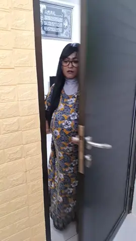 pura-pura belajar depan emak🤣 ib_sound @Inne Alvionita  (YouTube: nurrayni25)