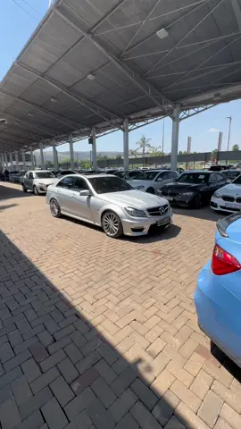 iconic Mercedes benz c63   W204  2012 127000km R589.999.00 Subjected to very good credit scoring to qualify for finance  Full service history with Mercedes Benz SA#C63 #SAMA28  #mecedesbenz #mercedes #AMG #Golf #c63s #GTI #cars #dikoloi #Bmw #Xdrive #Carsales #Limpopo #Competition #Carsales #thehubofcars #sportcars_hub  Terms and conditions apply