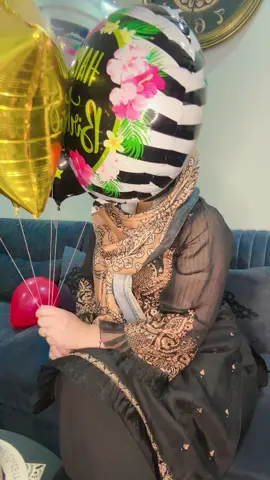 @Sweety🍬  #iamsweetyofficiall  #iamsweetyofficiall  #iamverysweety  #swëëty  #🍬🎣🧿  #birthday  #itsmybirthday  #pisces🎣  #birthday  #cakedecorating 