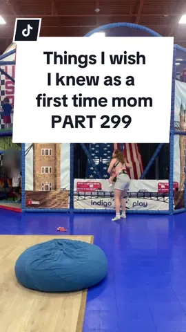 Hope this helps!! This worked like a charm when we went to a gaint indoor playground! #mom #momhack #parenthack #LifeHack 
