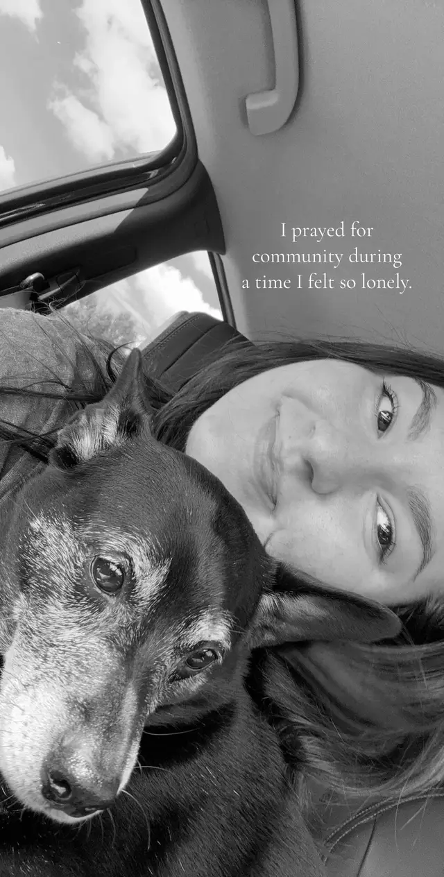 I love my crew 🌈💐🌿🫶🏼🌷💖 #community #christiancommunity #bffs #mypeople #jamaica #missiontrip #christiantok #christiantiktokcomunity #besties #collegelife 