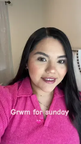 Grwm 💕 for sunday #grwm #grwmlatina #grwmlatinaedition #grwmroutines #grwmsunday #grwmsundayedition #fyp #parati #grwmmakeupedition @elfcosmetics @Maybelline New York @L’Oréal Paris @Hourglass Cosmetics @Too Faced @essence cosmetics 