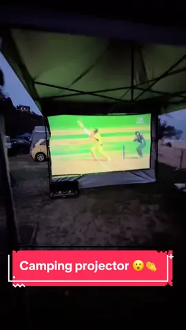 THIS IS YOUR SIGN TO GET THAT CAMPING PROJECTOR !! 😍👌👏 🏕️🍻🏖️👨‍👧🐶 #camping #projector #beach #campinghacks #gazeboo #oztrail #kickassproducts