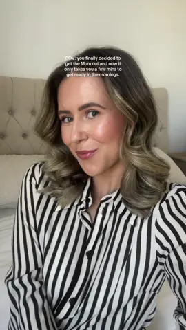 Having a short hair moment ✂️🤍 #shorthair #mumcut #mumhaircut #shorthairstyle #hairtutorial #hairstyle #hairstyling #shorthairstyles #mumstyle 